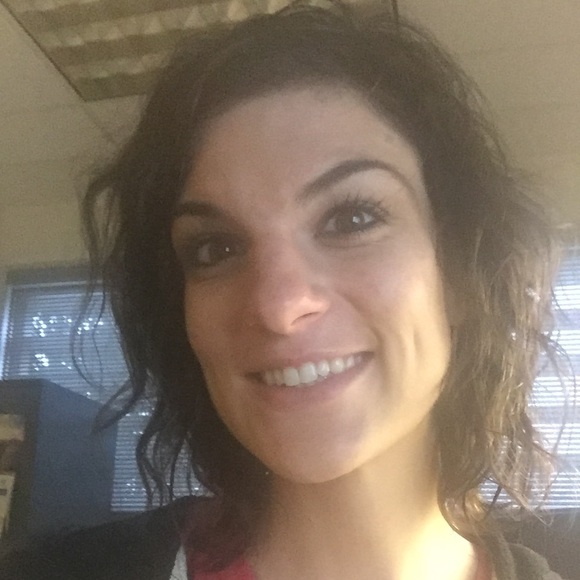 Meet your Posher, Jill - Picture 1 of 1